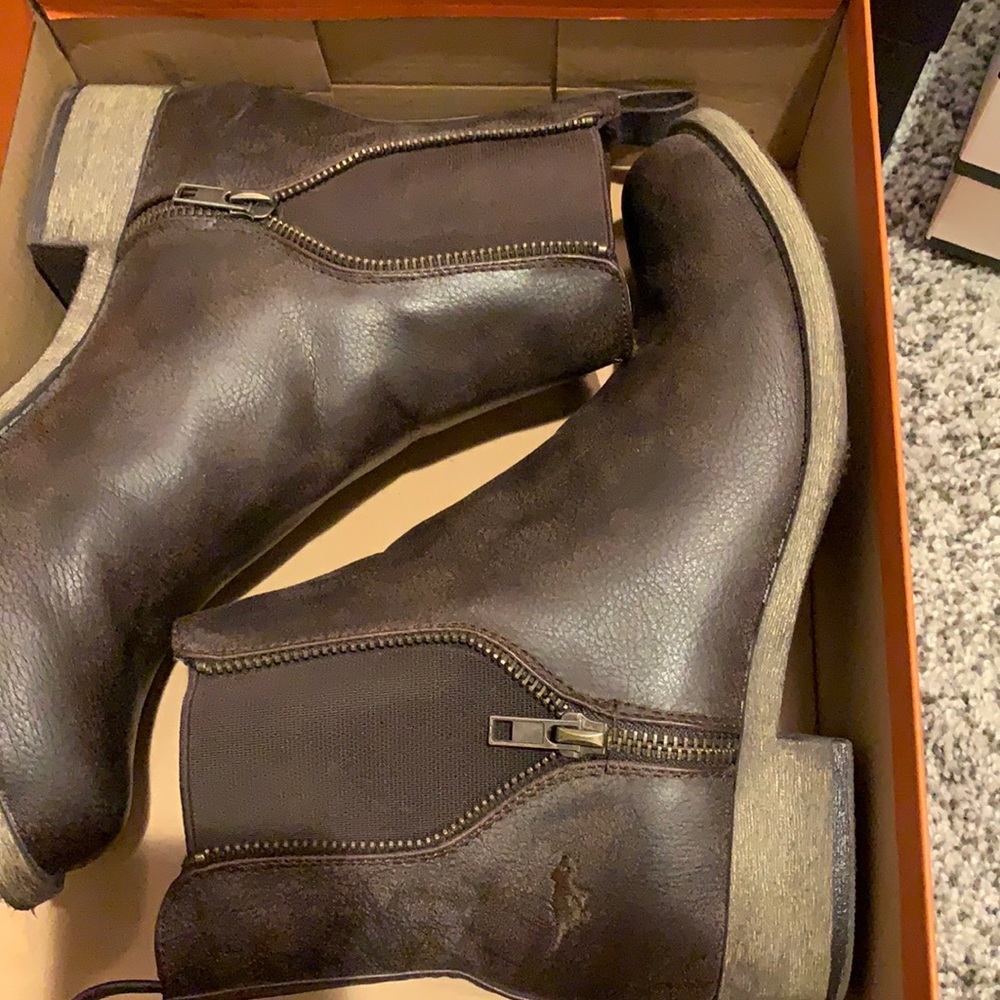 Brown boots